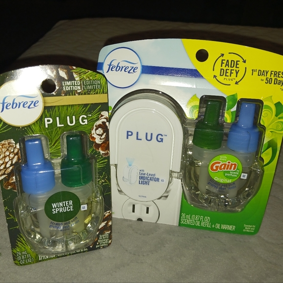 NWT! Febreze Duo Plug-In with Refill - Picture 2 of 5
